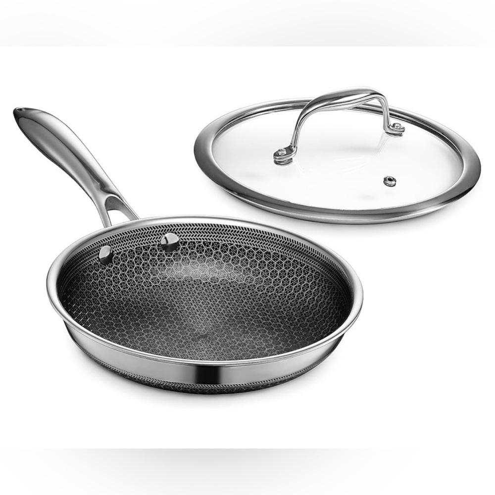 Hexclad hybrid nonstick 8in frying pan with Lid